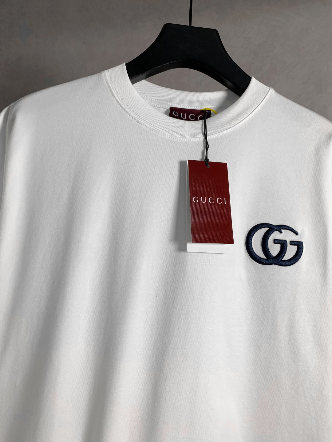 GUCCI New Double-Ring Logo Embroidered T-Shirt (Unisex, XS–L)