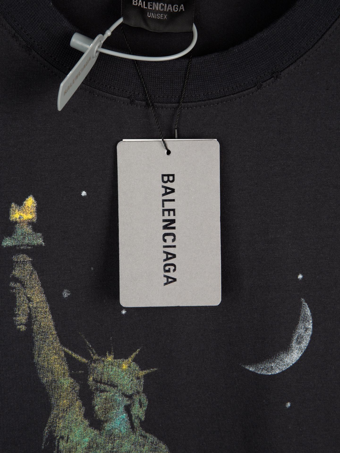 BALENCIAGA Oversized “Statue of Liberty” Distressed Embroidered T-Shirt (XS–L)