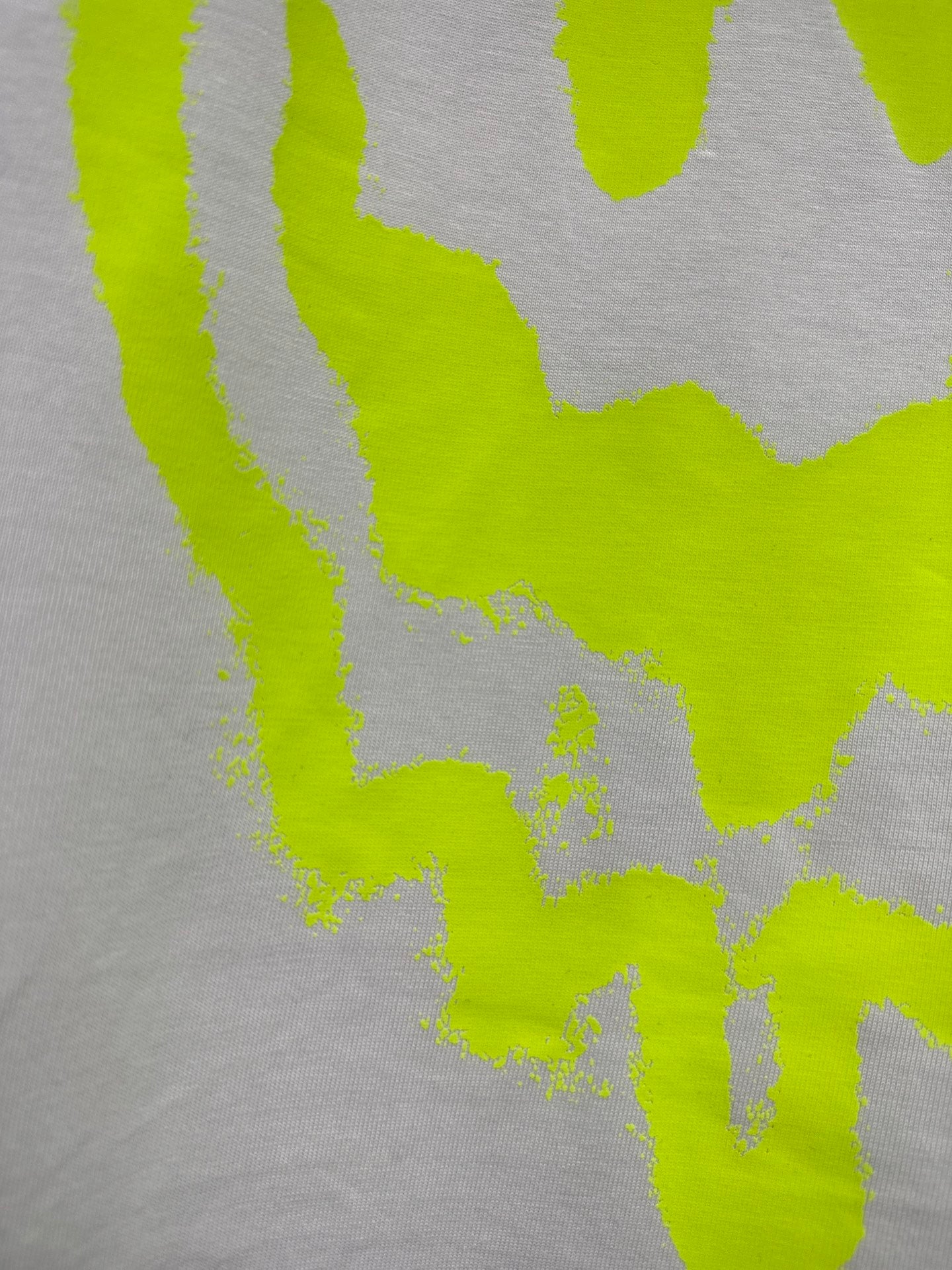 BALENCIAGA 25SS “Alien Series” Reflective Glow-in-the-Dark T-Shirt / Tank Top - Beige - Unisex