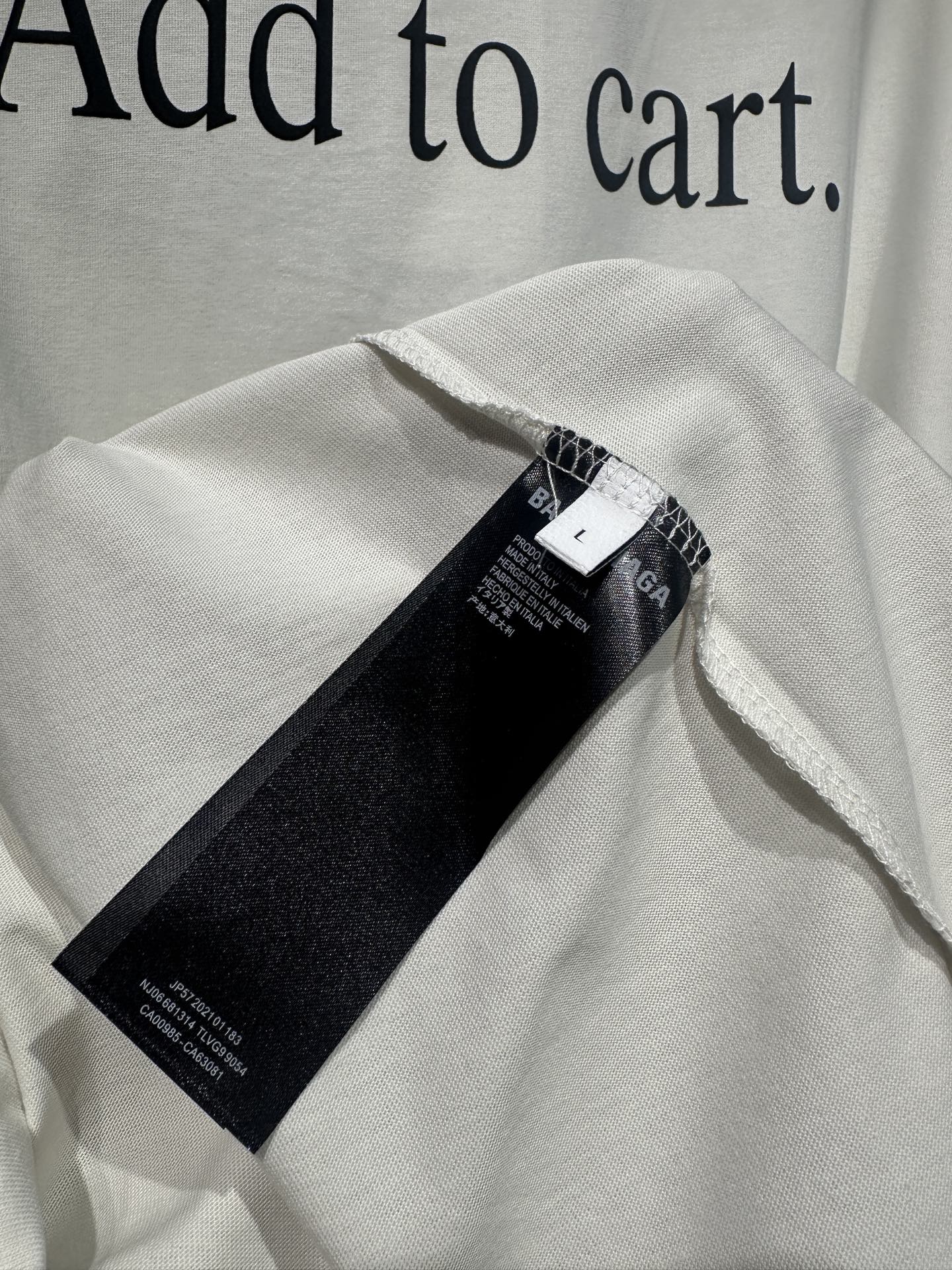 BALENCIAGA New Sneaker Graphic Oversized T-Shirt – Unisex – XS-L