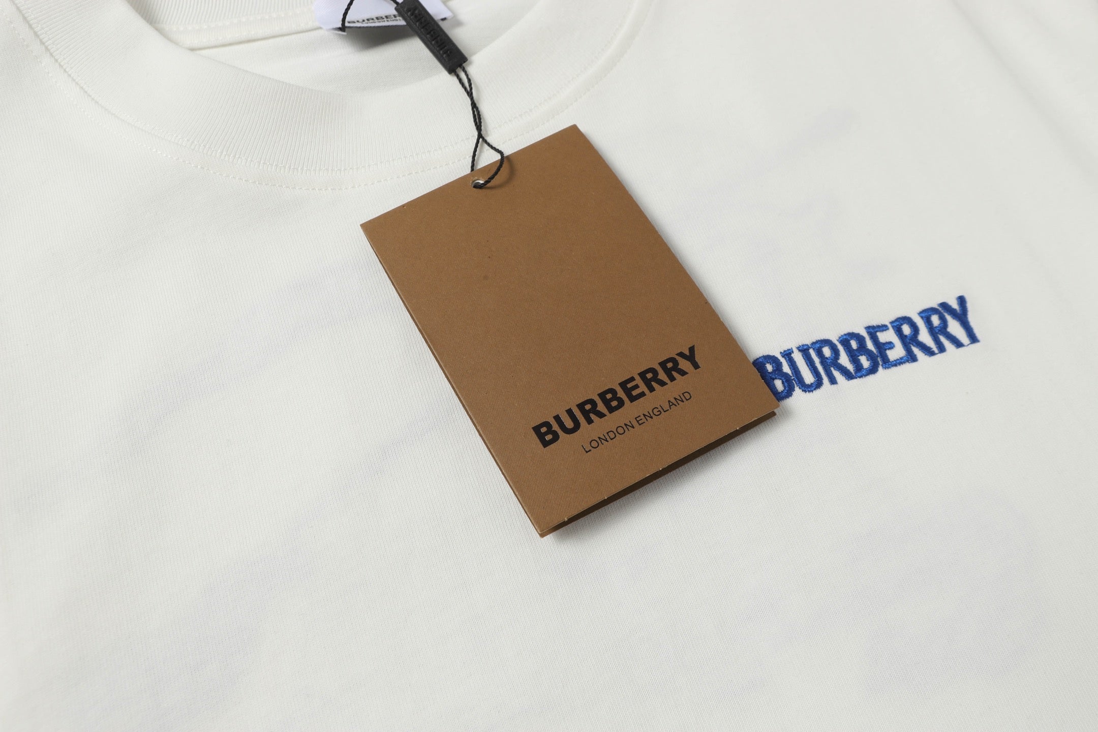 BURBERRY Knight Embroidery Short-Sleeve T-Shirt Unisex Classic S-XL