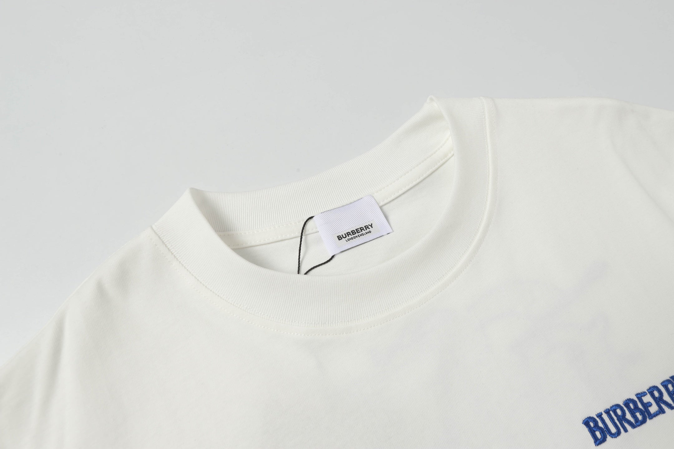 BURBERRY Knight Embroidery Short-Sleeve T-Shirt Unisex Classic S-XL