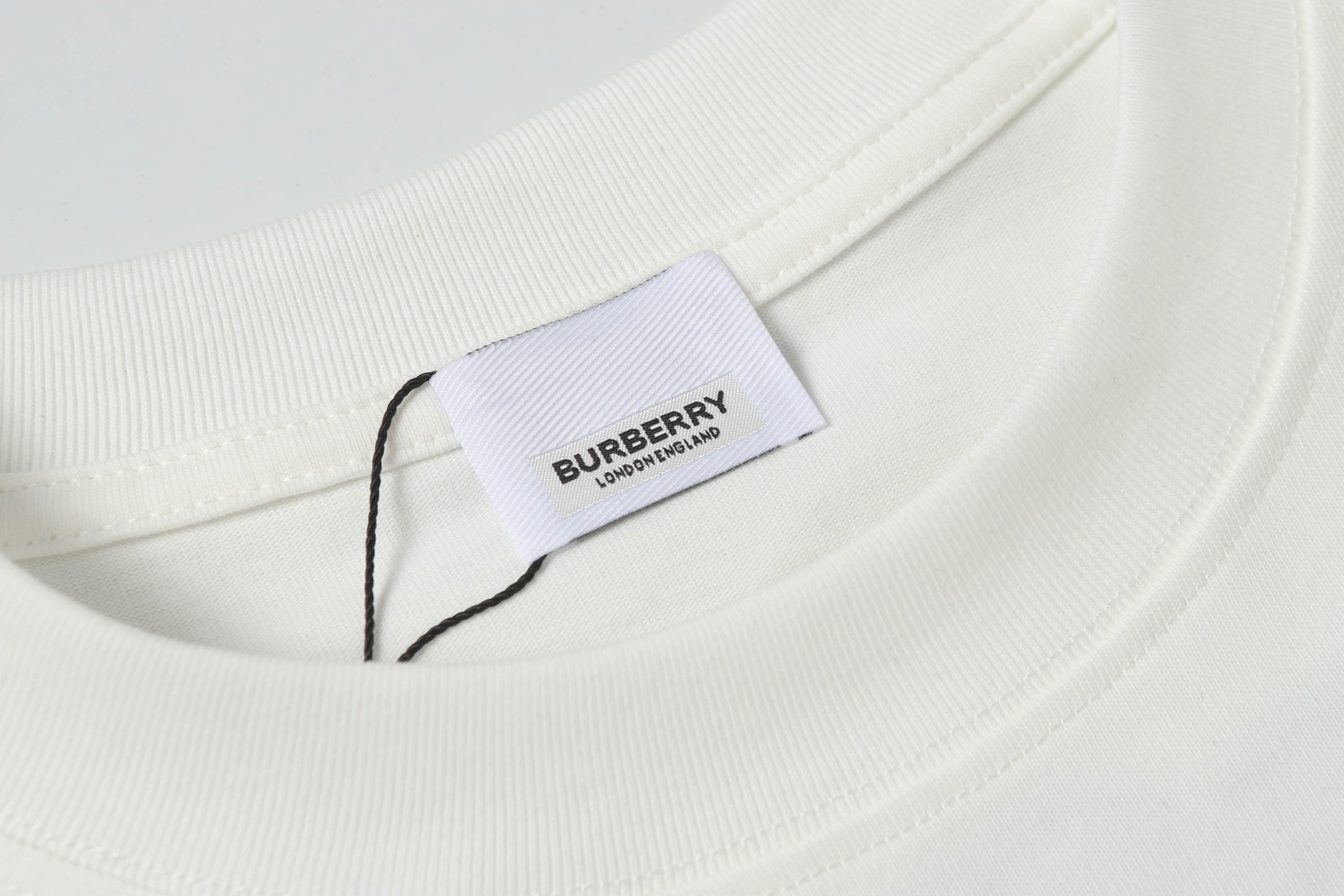 BURBERRY Knight Embroidery Short-Sleeve T-Shirt Unisex Classic S-XL