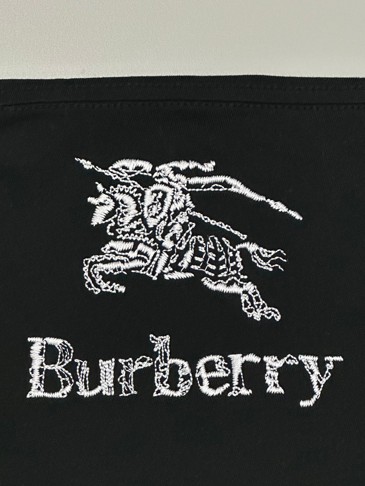 BURBERRY 25SS Early Spring Embroidered Equestrian Crewneck T-Shirt S-XL