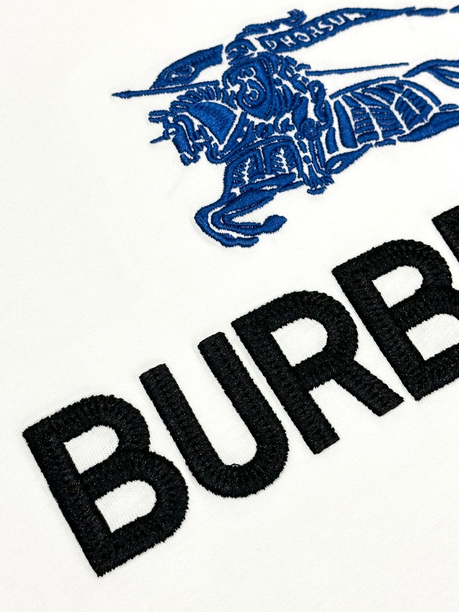 BURBERRY Equestrian Crest 3D Embroidery Short-Sleeve T-Shirt S-XL