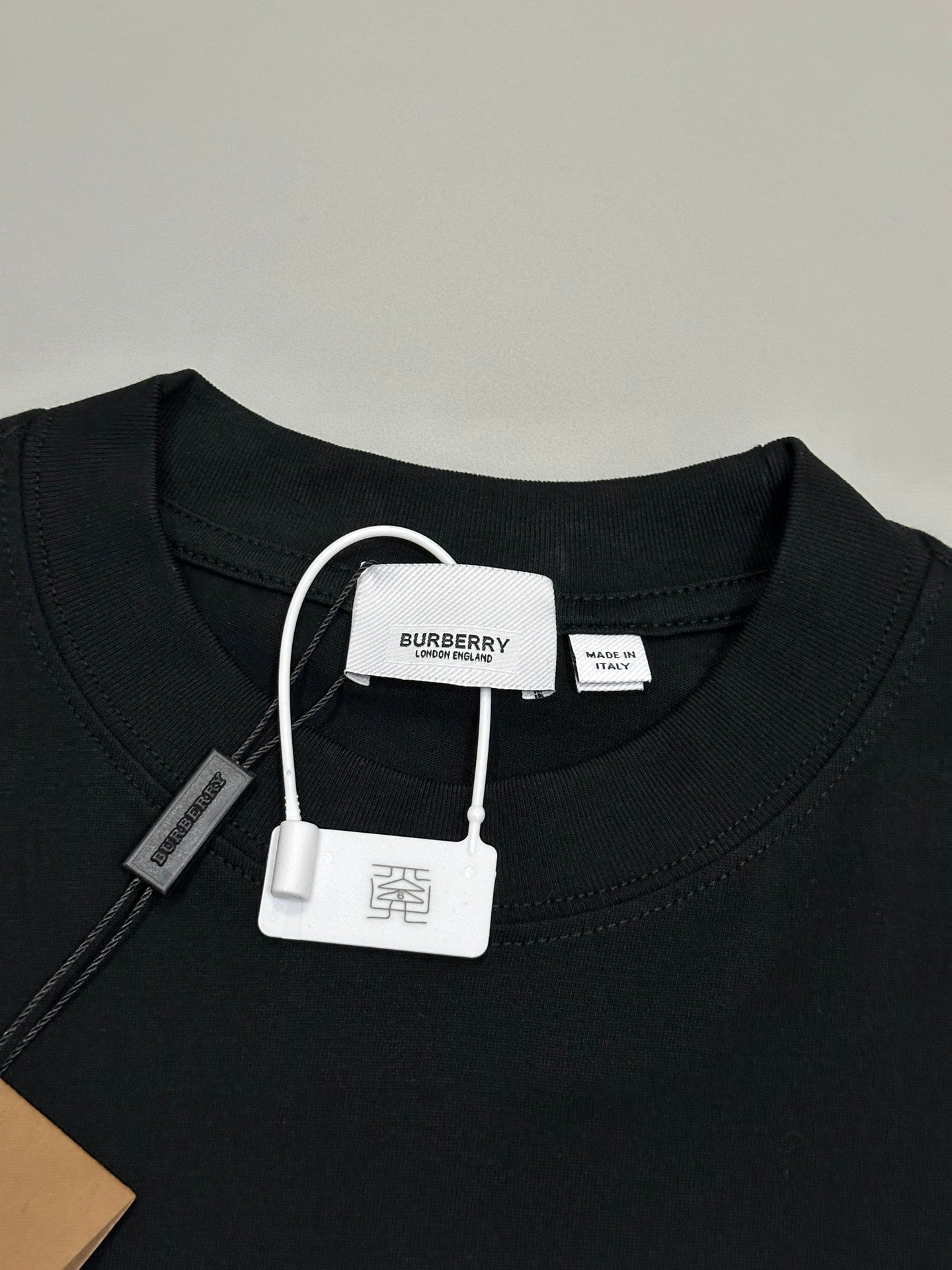 BURBERRY Equestrian Crest 3D Embroidery Short-Sleeve T-Shirt S-XL
