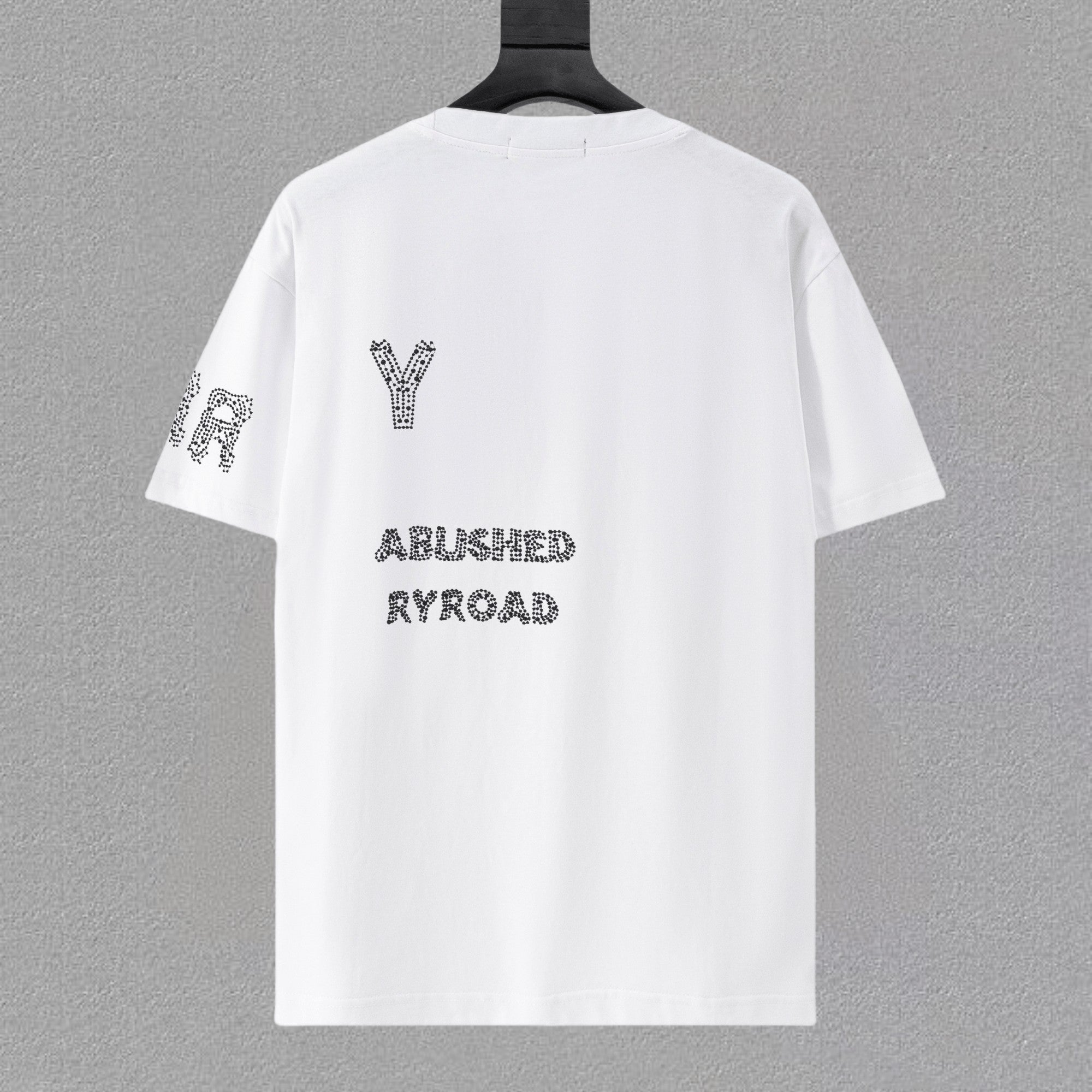 BURBERRY 25SS Embroidered Logo Cotton T-Shirt – Menswear Essential