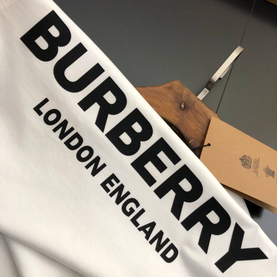 BURBERRY Spring/Summer Heavyweight Cotton Logo T-Shirt – Menswear Essential