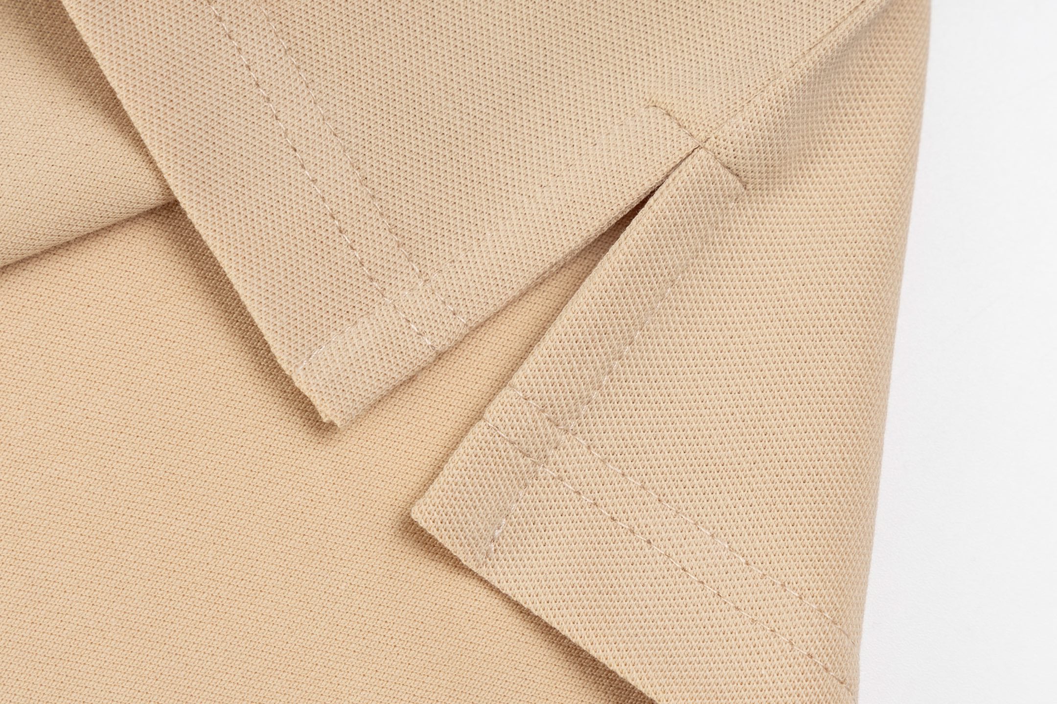 BURBERRY Men’s Contrast Stripe Collar Polo Shirt with Logo Embroidery – Apricot | Sizes M–3XL