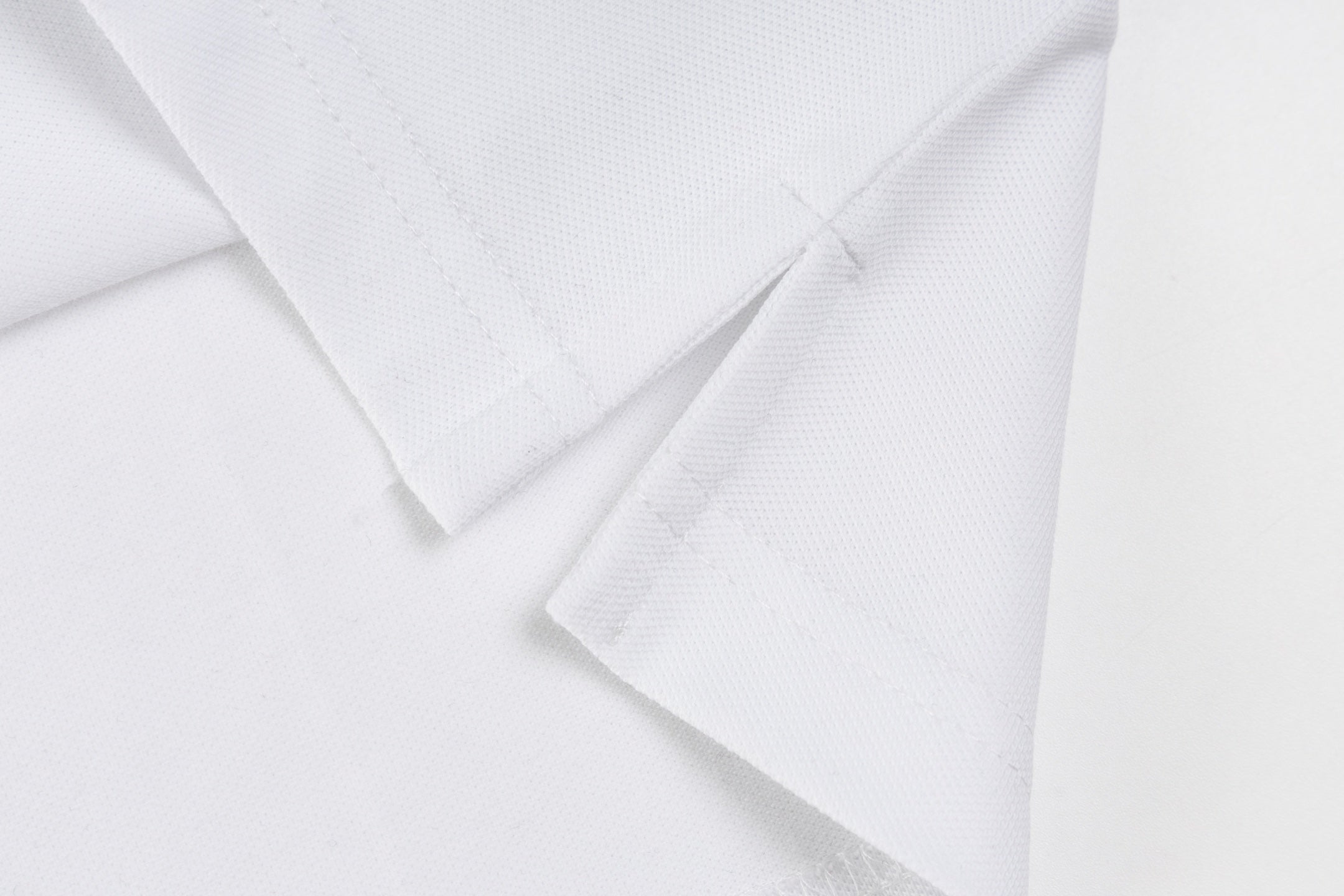 BURBERRY Men’s Contrast Stripe Collar Polo Shirt with Logo Embroidery – Apricot | Sizes M–3XL