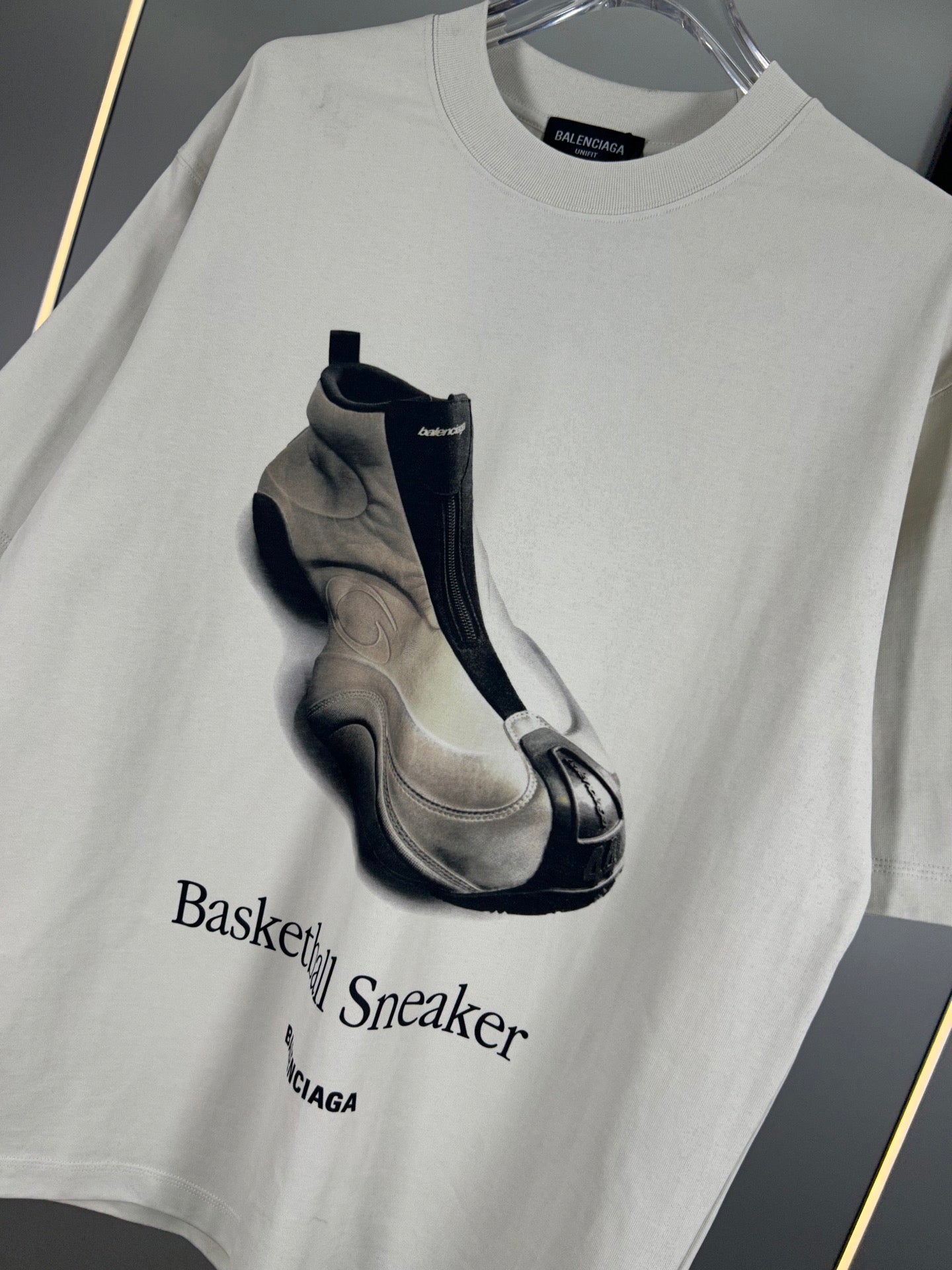 BALENCIAGA 25SS Exclusive Heavyweight Logo Embroidery T-Shirt – Unisex | Sizes S–XXL