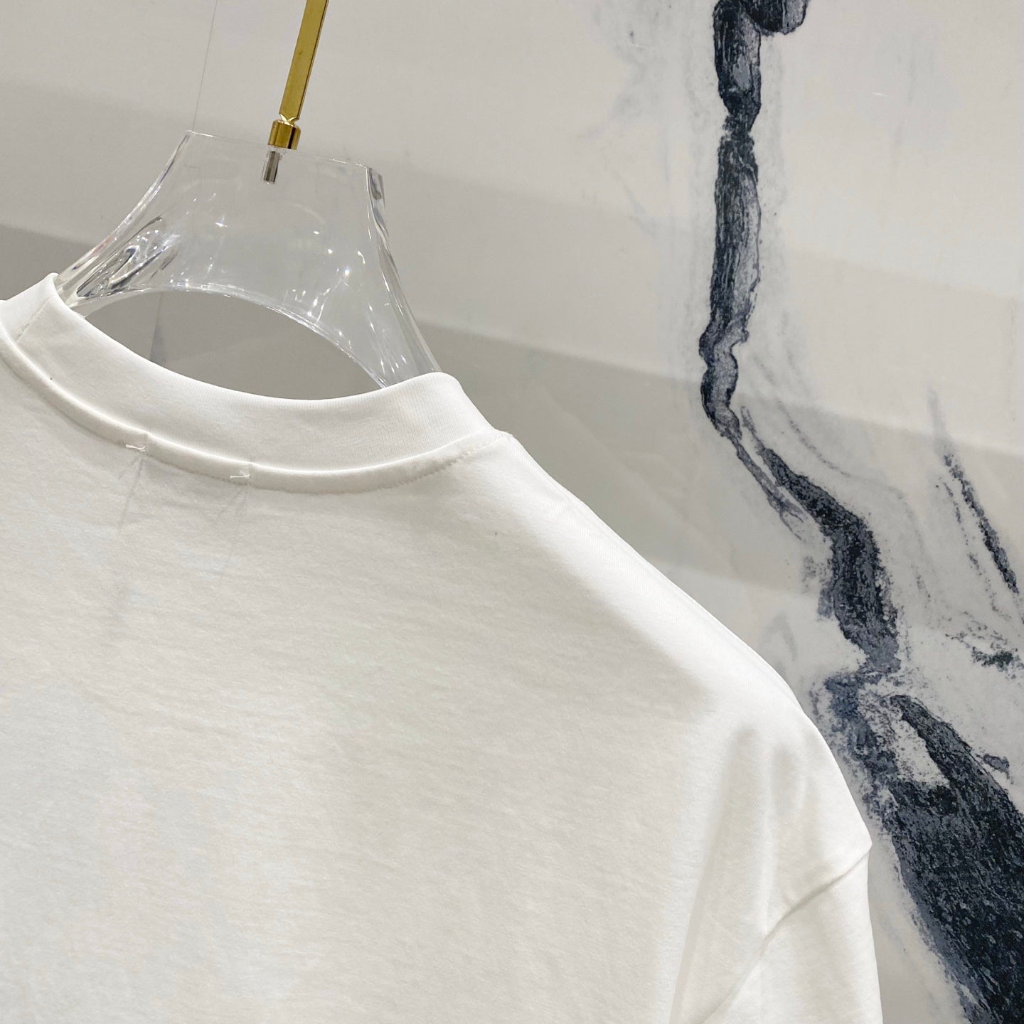 DIOR Embossed Logo Embroidery T-Shirt – Black/White | Sizes S–XL