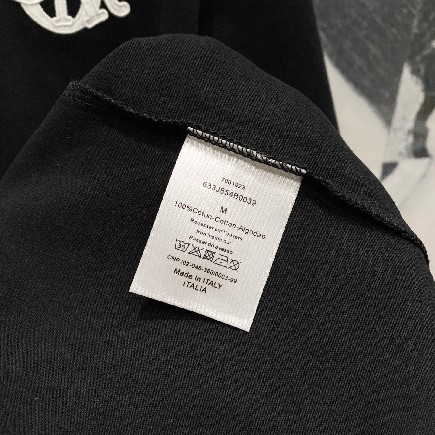 DIOR Embossed Logo Embroidery T-Shirt – Black/White | Sizes S–XL