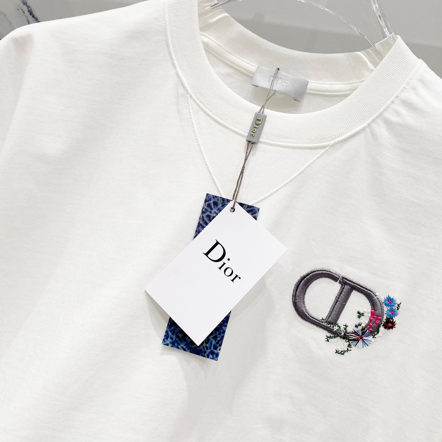 DIOR Embossed Logo Embroidery T-Shirt – Black/White | Sizes S–XL