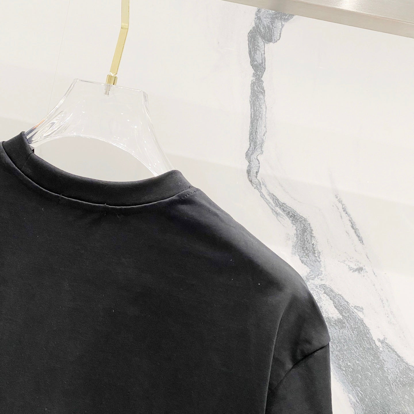 DIOR Embossed Logo Embroidery T-Shirt – Black/White | Sizes S–XL