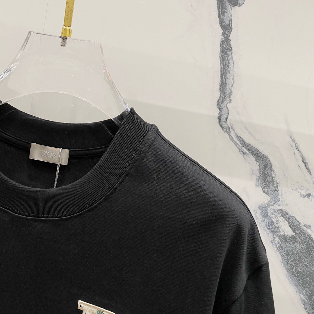 DIOR Embossed Logo Embroidery T-Shirt – Black/White | Sizes S–XL
