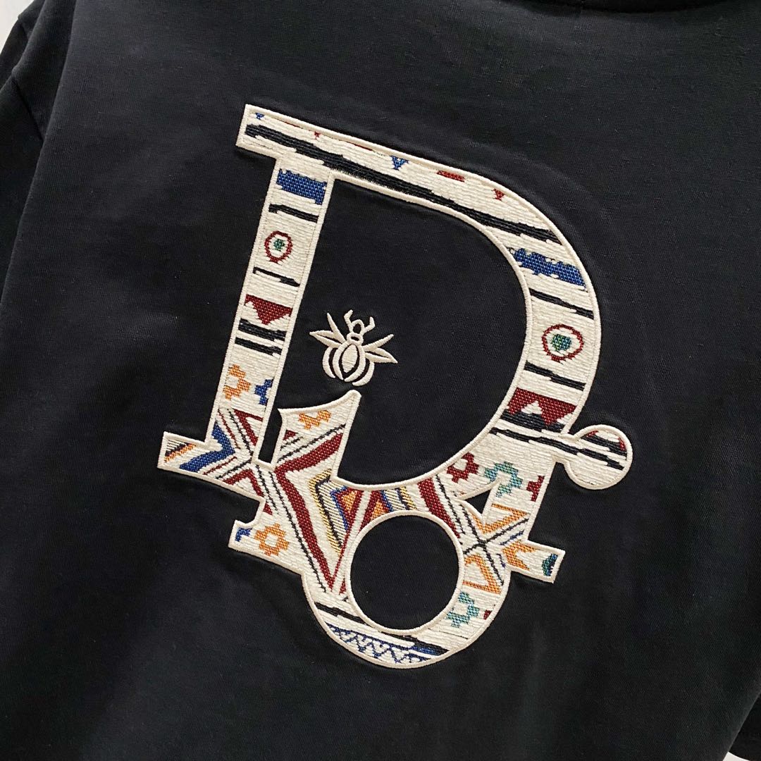 DIOR Embossed Logo Embroidery T-Shirt – Black/White | Sizes S–XL