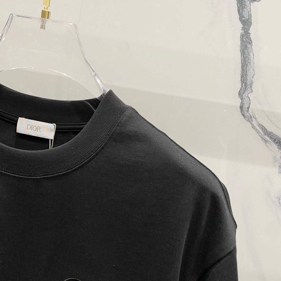 DIOR Embossed Logo Embroidery T-Shirt – Black/White | Sizes S–XL