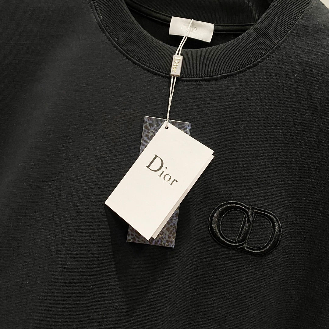 DIOR Embossed Logo Embroidery T-Shirt – Black/White | Sizes S–XL