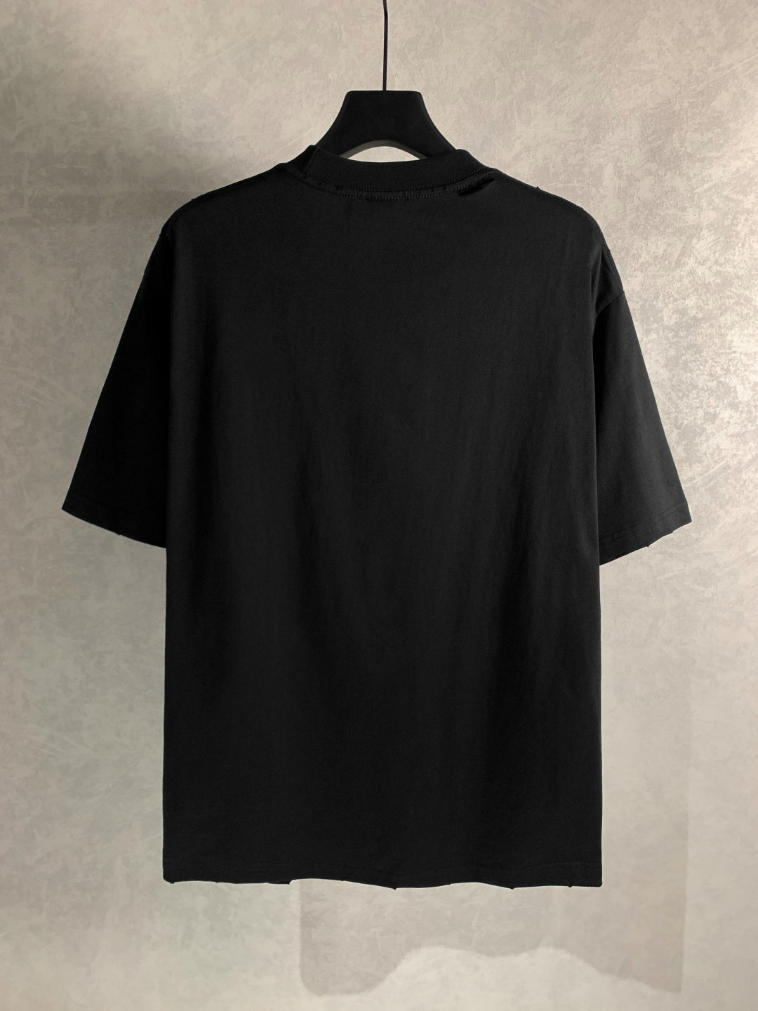 BALENCIAGA Embossed Letter Graphic T-Shirt – Unisex Relaxed Fit | Sizes XS–L