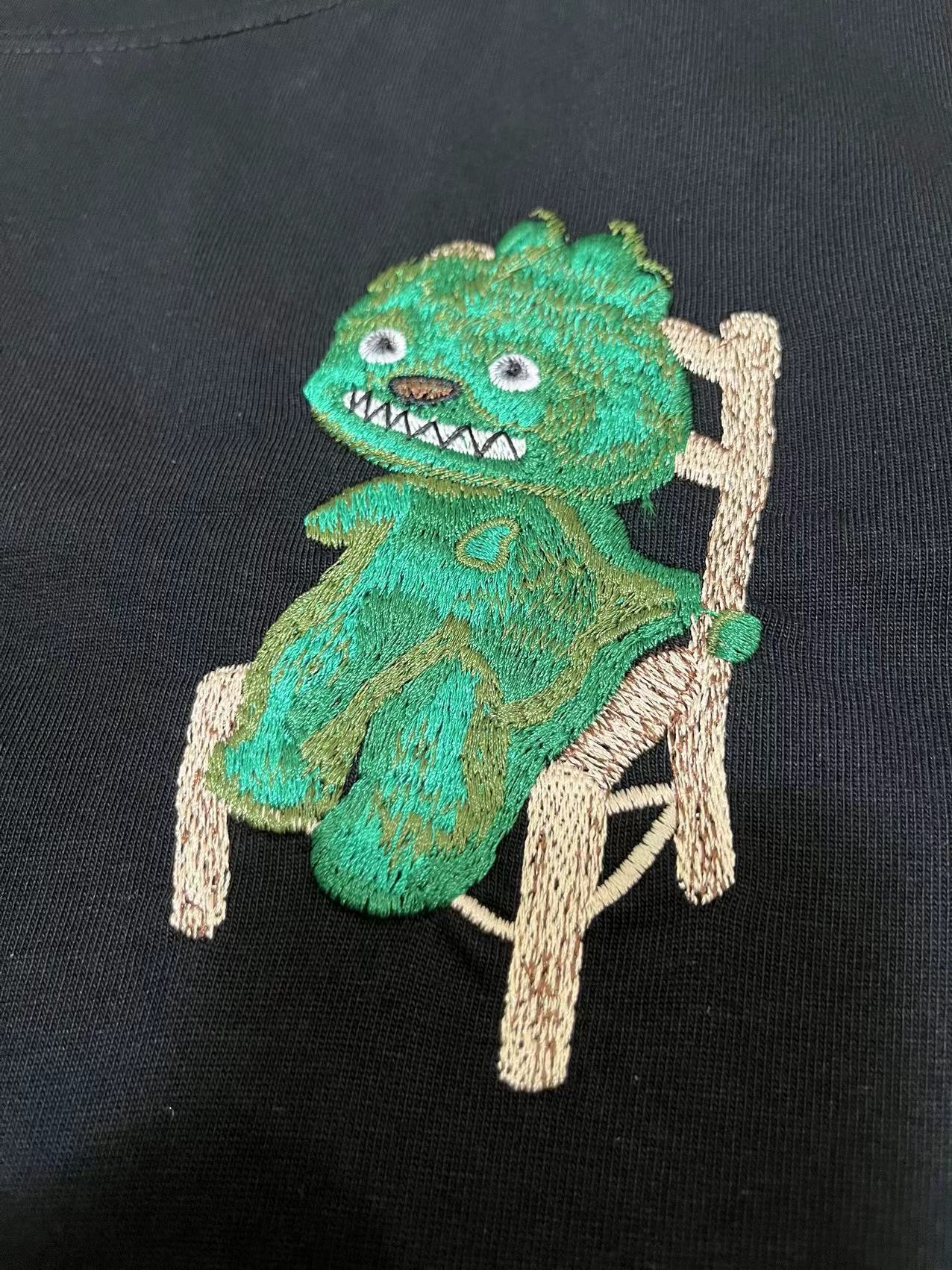 DIOR 2024SS Embroidered Dinosaur T-Shirt – Black | Sizes XS–L