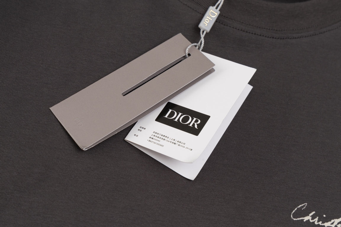 DIOR 2024SS Script Logo & Lily-of-the-Valley Flocked Print T-Shirt | Premium Cotton | Sizes XS–L