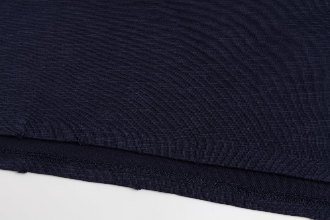 Elevate your wardrobe with the DIOR SS24 “47” Logo Print T-Shirt, a modern staple crafted with Dior’s signature precision and luxury.