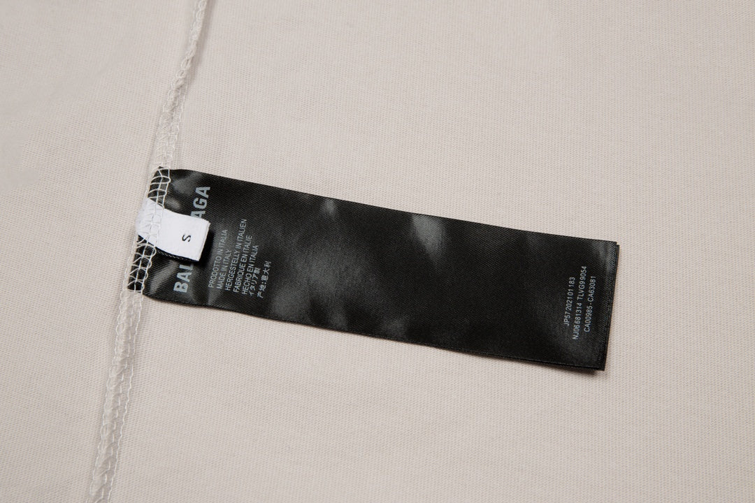 BALENCIAGA Cracked Reverse Logo Distressed T-Shirt – Unisex Oversized Fit | Sizes XS–L