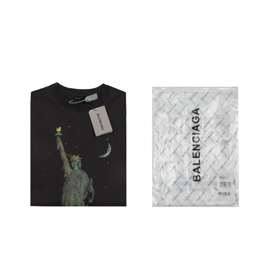 BALENCIAGA Cracked Reverse Logo Distressed T-Shirt – Unisex Oversized Fit | Sizes XS–L