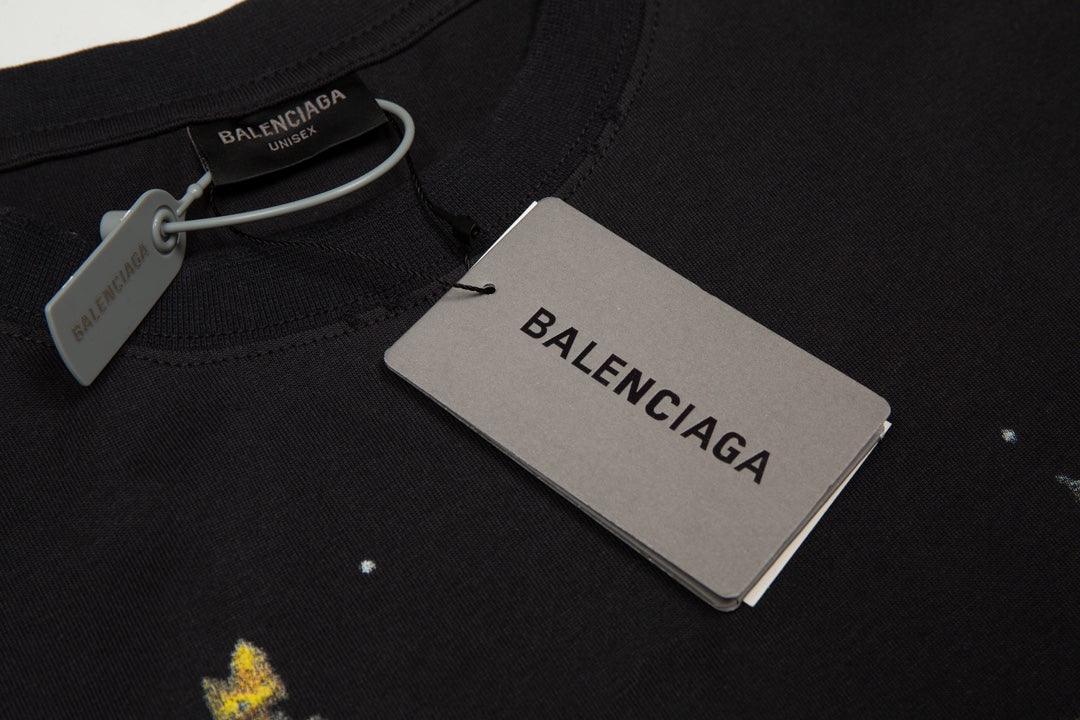 BALENCIAGA Cracked Reverse Logo Distressed T-Shirt – Unisex Oversized Fit | Sizes XS–L