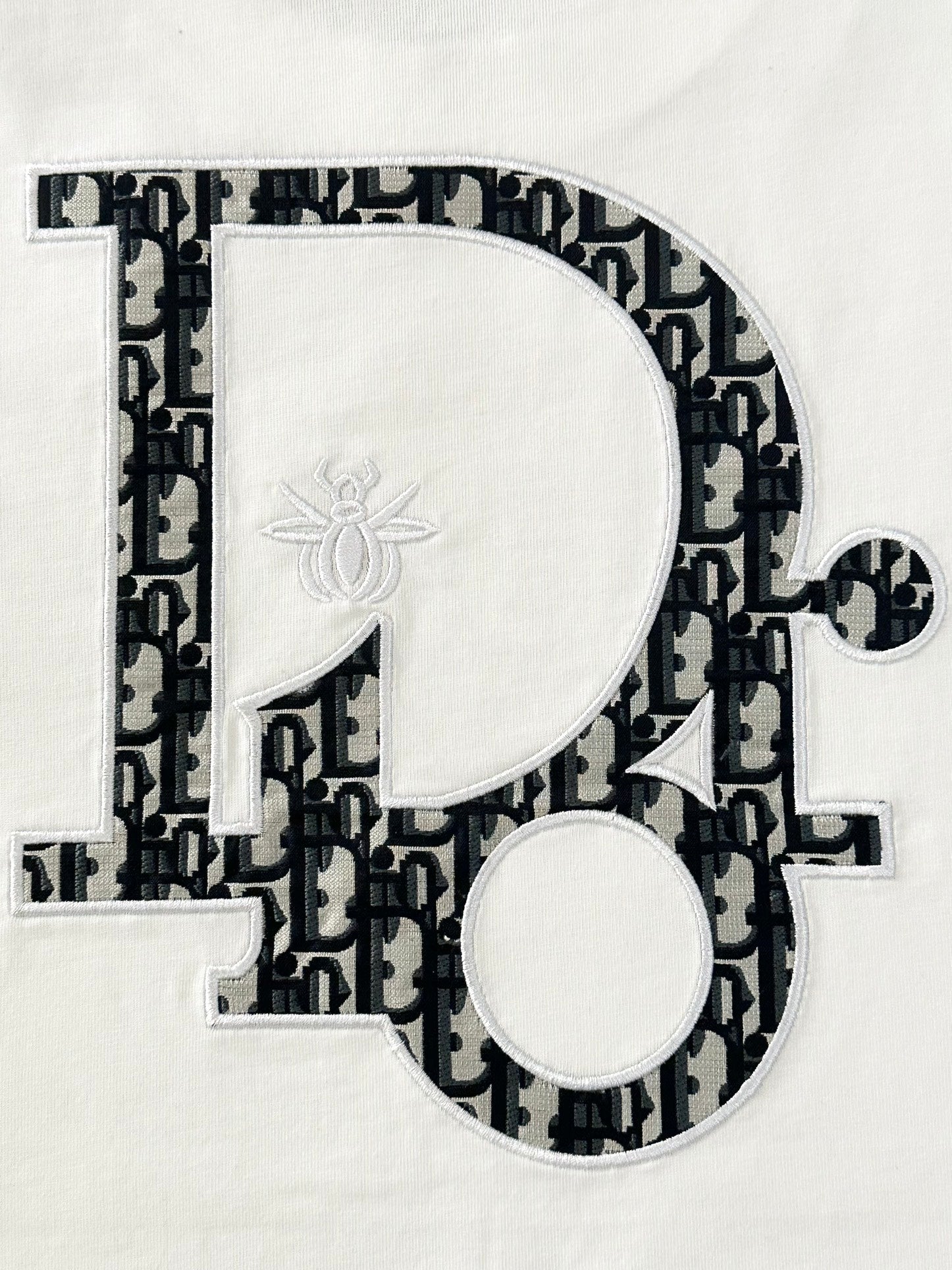 DIOR 25SS Premium Replica T-Shirt | Appliqué & Embossed Logo Design | Heavyweight Cotton | Black & White | Sizes S–XL