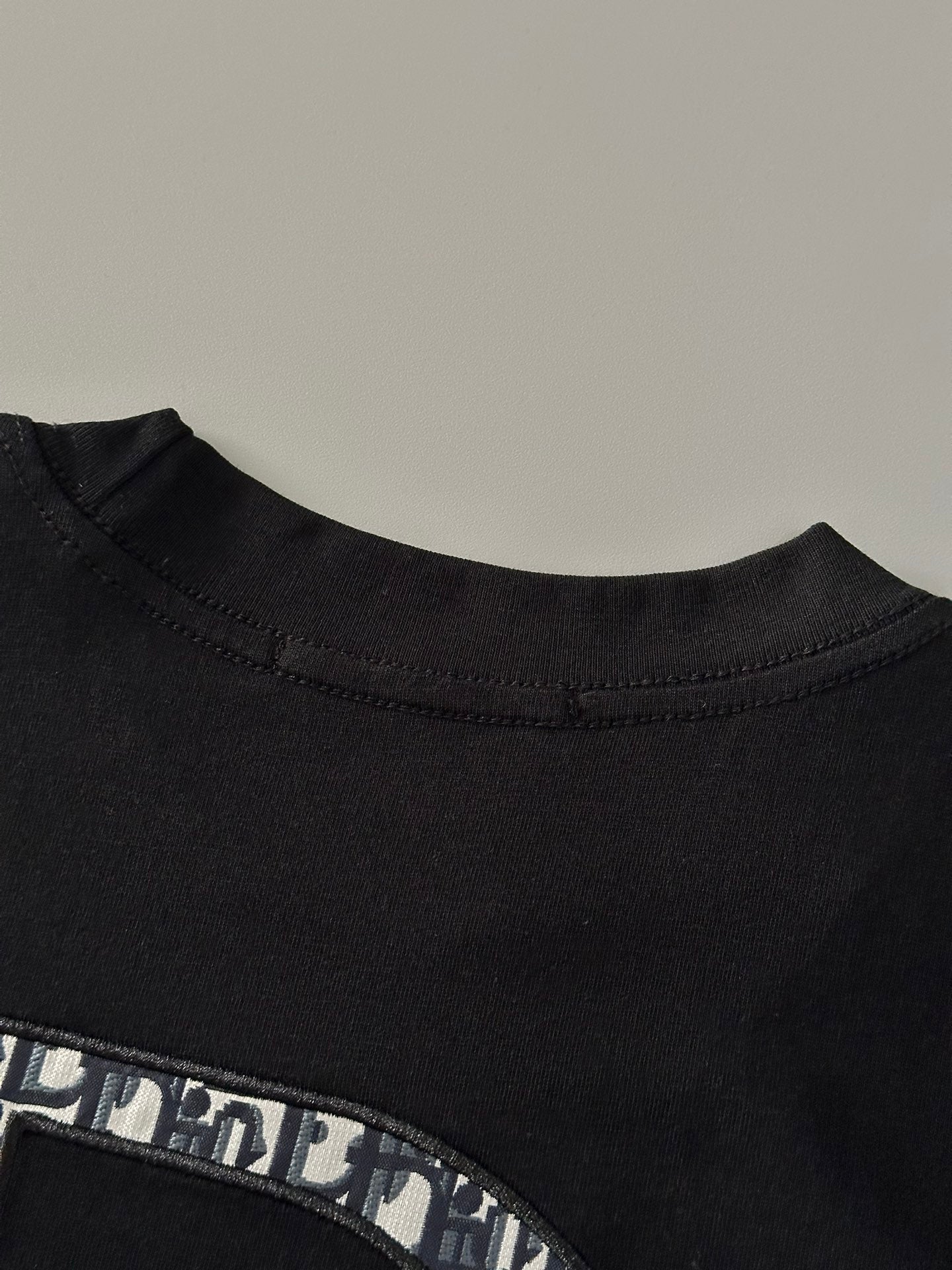 DIOR 25SS Premium Replica T-Shirt | Appliqué & Embossed Logo Design | Heavyweight Cotton | Black & White | Sizes S–XL