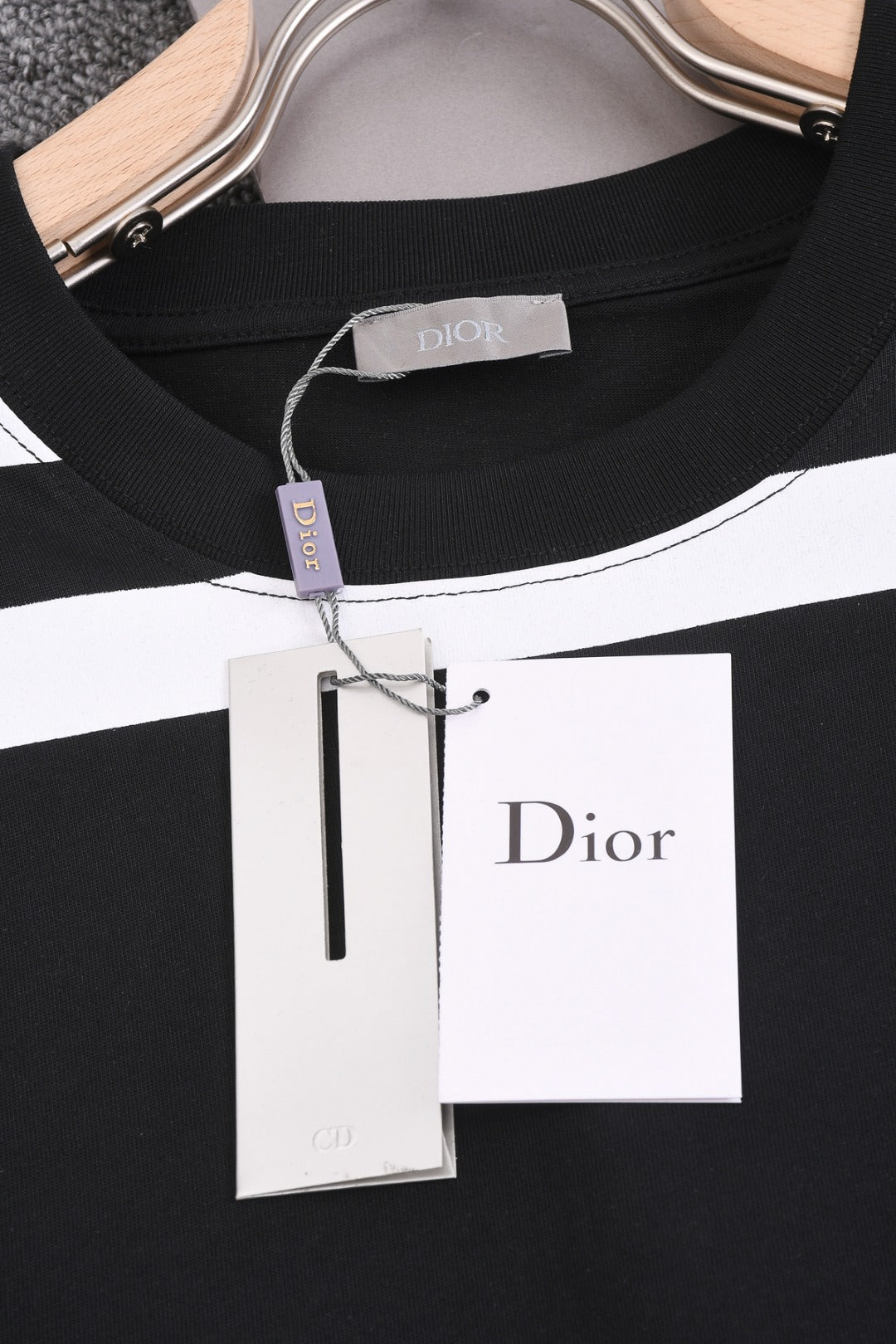 DIOR 25SS Shoulder Stripe & “47” Logo T-Shirt | Pure Cotton | Black & White | Sizes XS–L