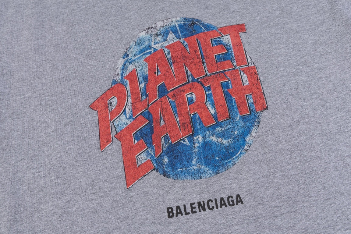 BALENCIAGA Distressed Earth Graphic Oversized T-Shirt Unisex 1–4
