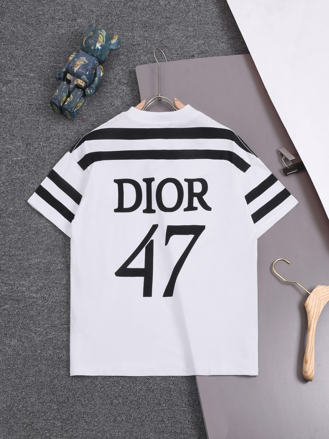 DIOR 25SS Shoulder Stripe & “47” Logo T-Shirt | Pure Cotton | Black & White | Sizes XS–L