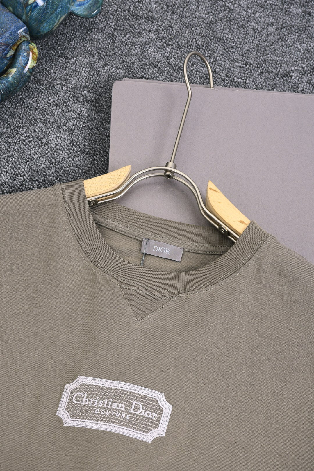 DIOR 25SS Classic CD Letter Frame Logo Embroidery T-Shirt | Pure Cotton | XS–L | 4 Colors
