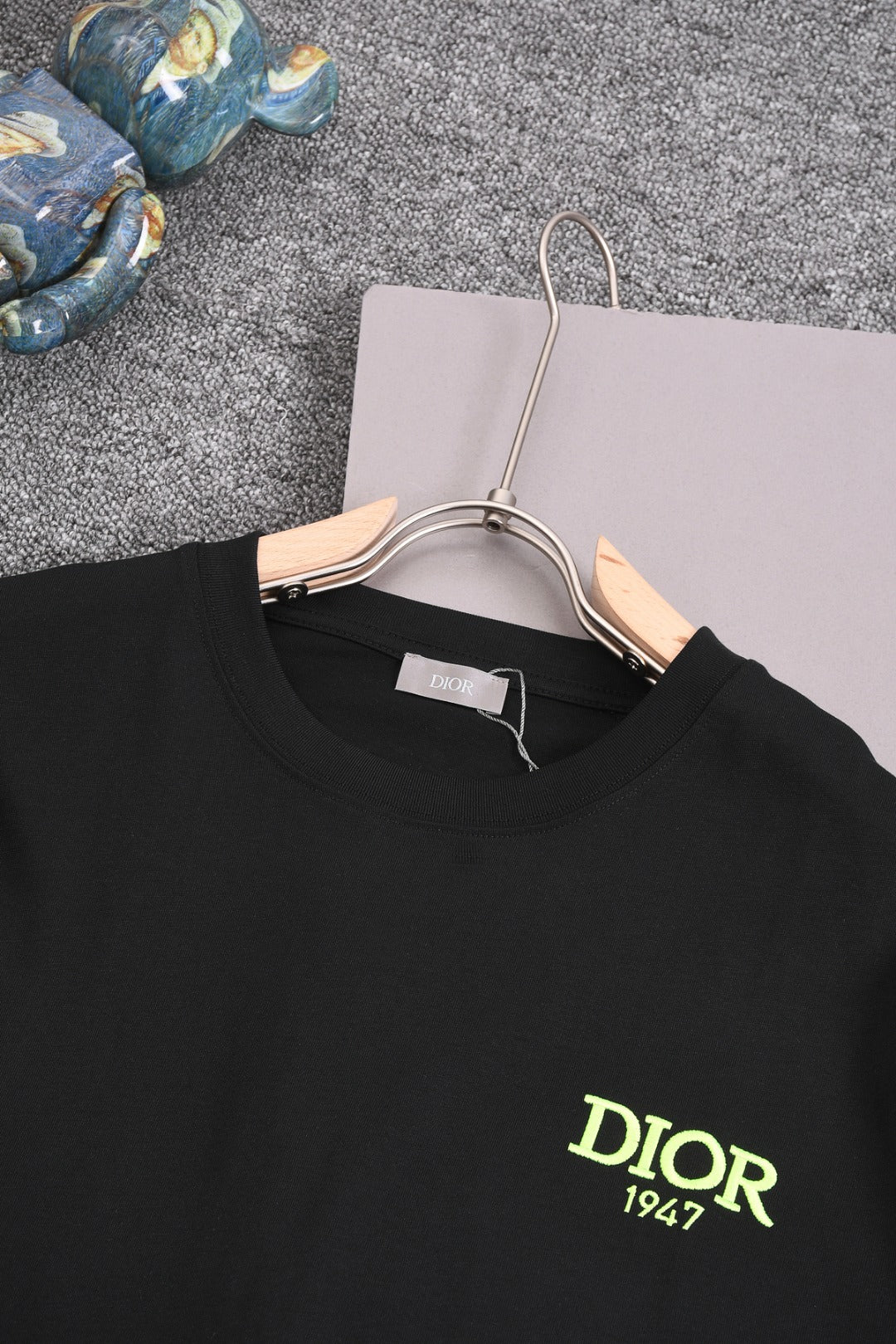 DIOR 25SS Classic CD Letter Frame Logo Embroidery T-Shirt | Pure Cotton | XS–L | 4 Colors