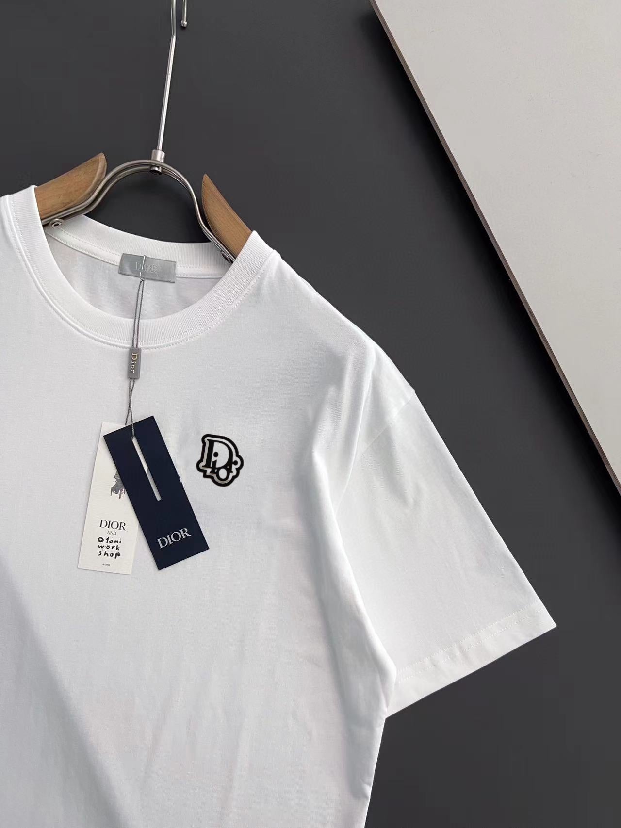 DIOR 2025 Early Spring T-Shirt | Handcrafted Gold Thread Logo | OS Fit | Unisex | Sizes S–XXL