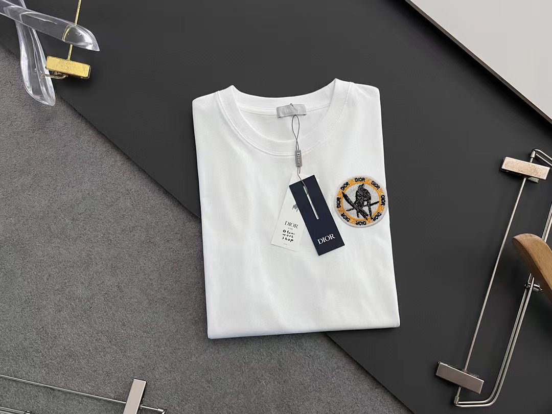DIOR 2025 Early Spring Handcrafted Logo T-Shirt – Unisex Oversized Fit, Premium Cotton (S–XXL)
