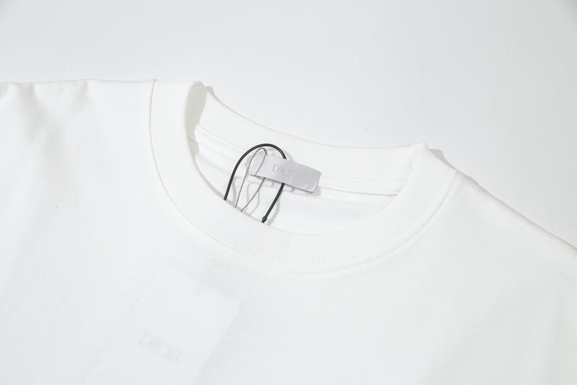 DIOR 3D Embroidered Logo T-Shirt – Premium 280g Combed Cotton, Unisex (S–XL)