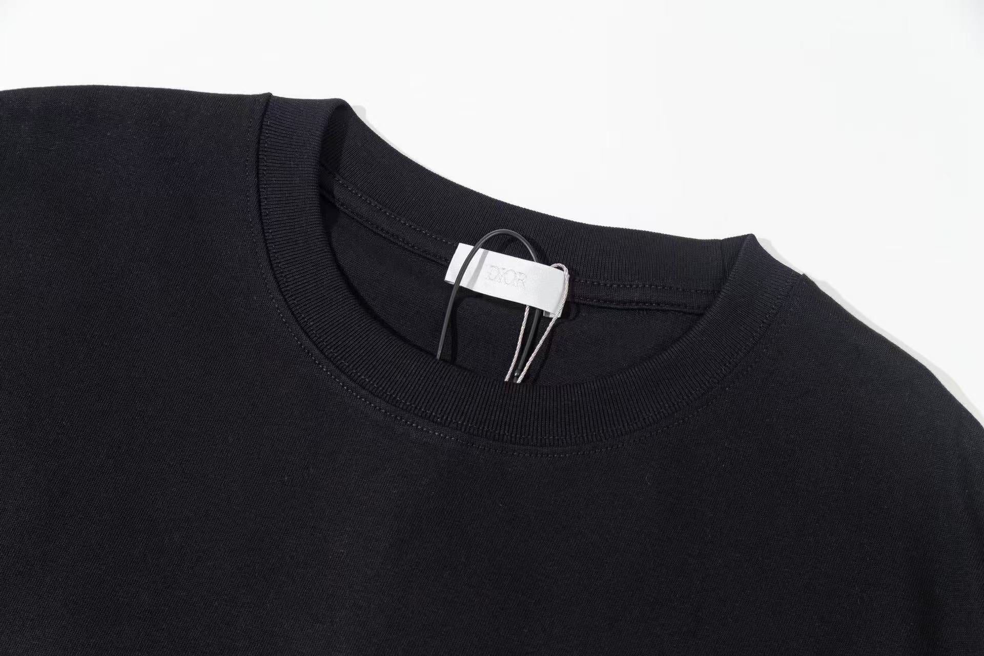 DIOR 3D Embroidered Logo T-Shirt – Premium 280g Combed Cotton, Unisex (S–XL)