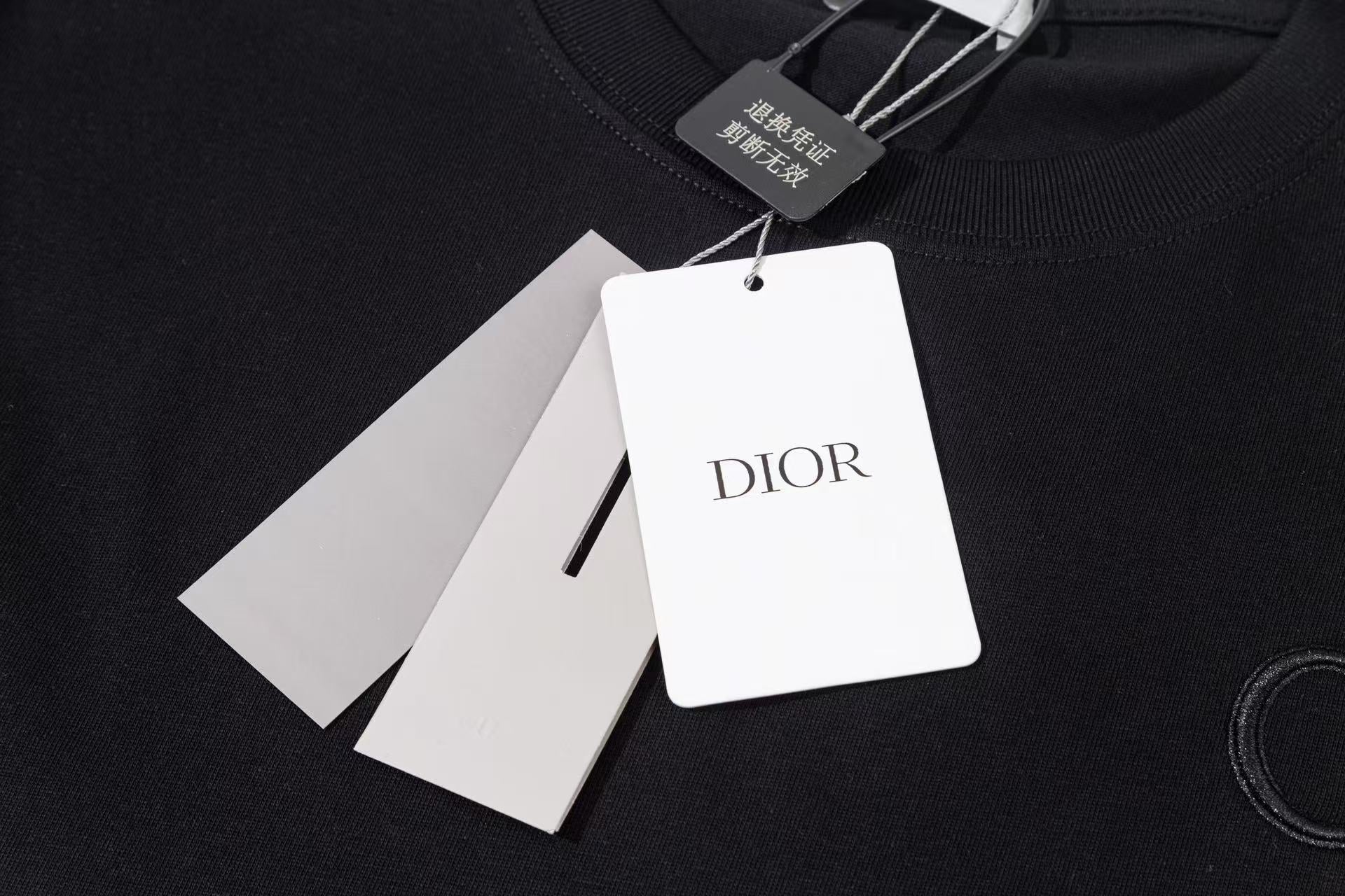 DIOR 3D Embroidered Logo T-Shirt – Premium 280g Combed Cotton, Unisex (S–XL)