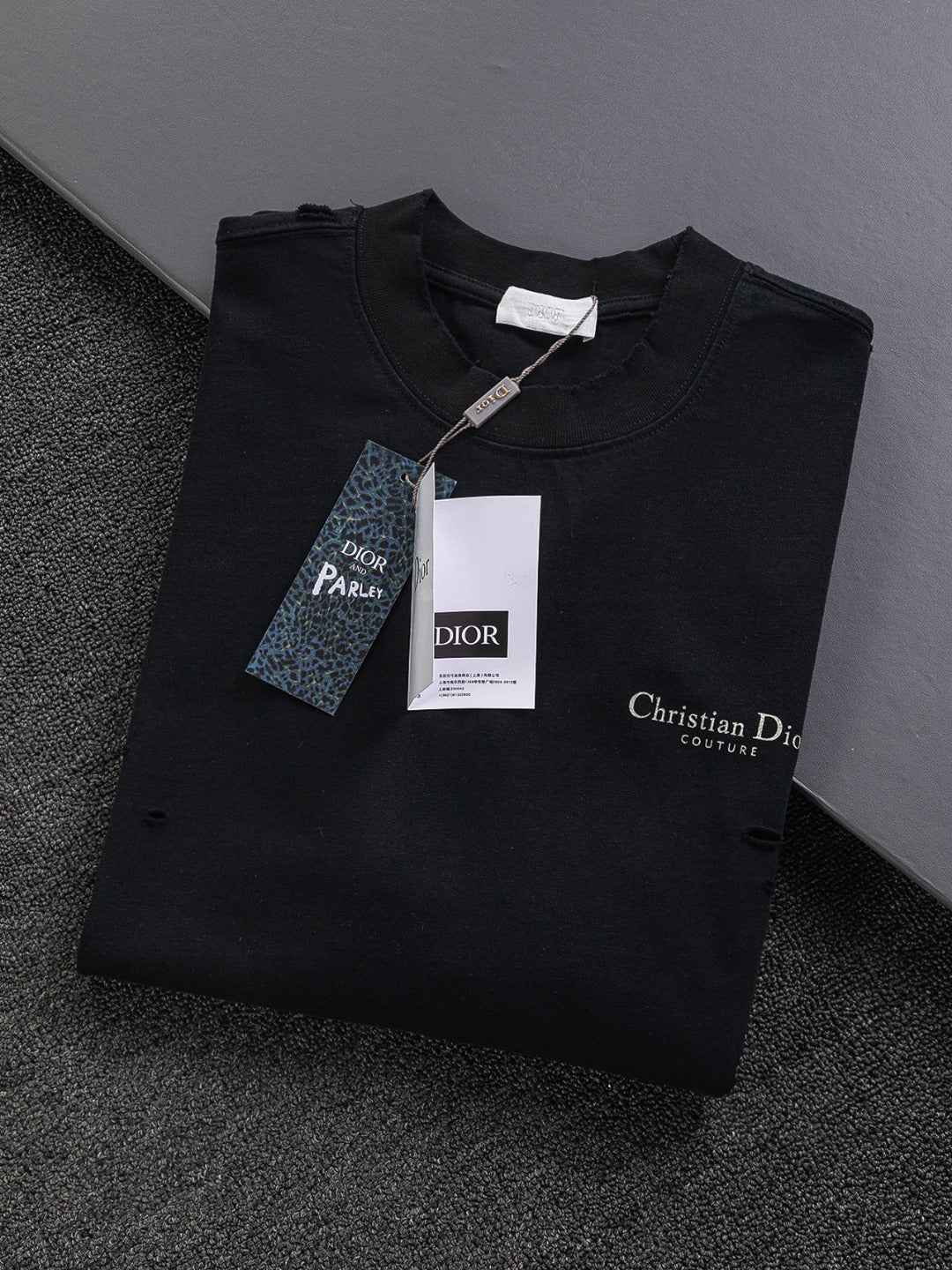 Christian Dior 25SS CD Lily Patch & Logo Embroidery T-Shirt – Premium Cotton | Sizes S–XL