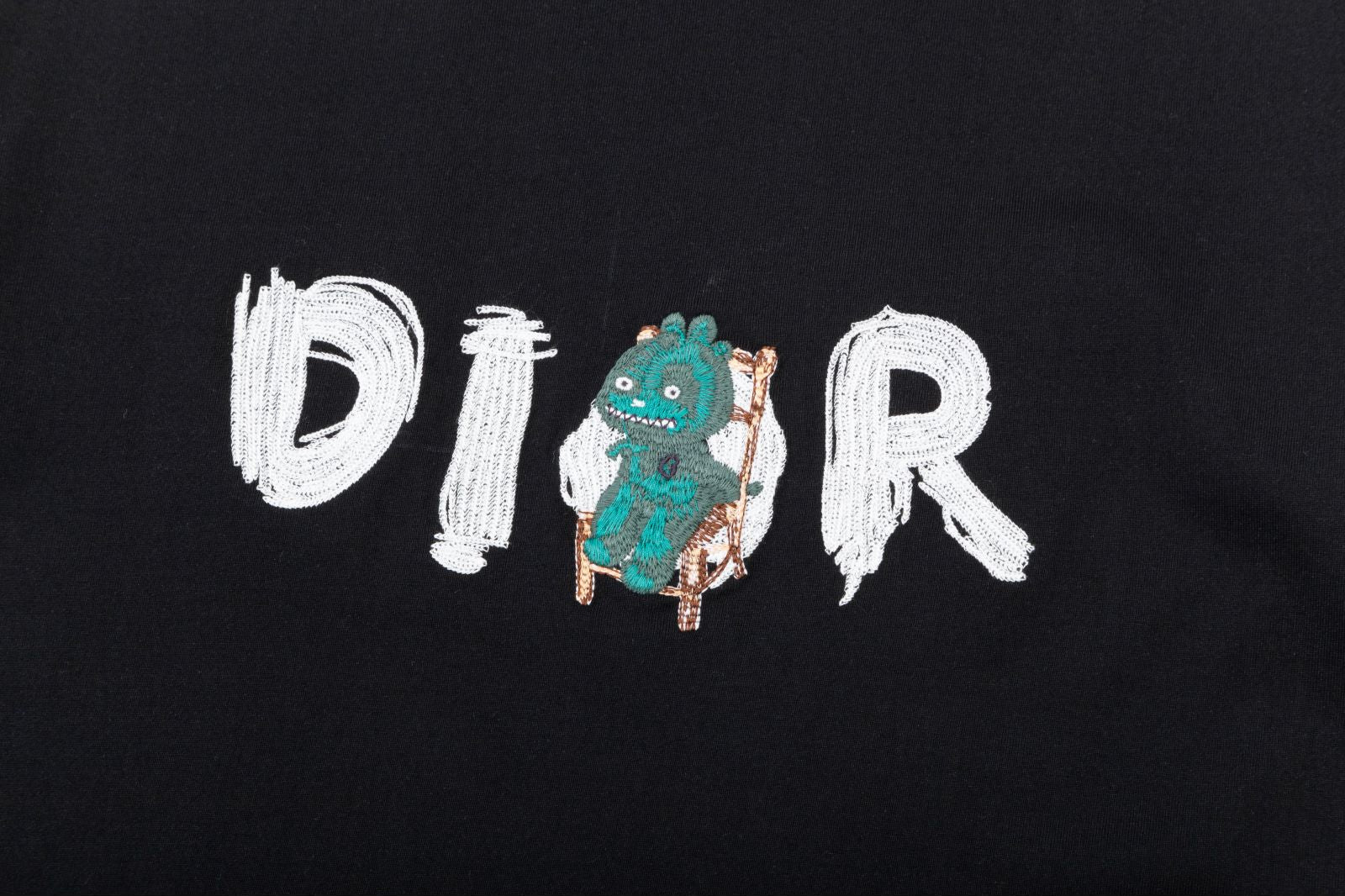 Christian Dior 2024FW Classic CD Embroidered Logo T-Shirt | Unisex | S–XXL