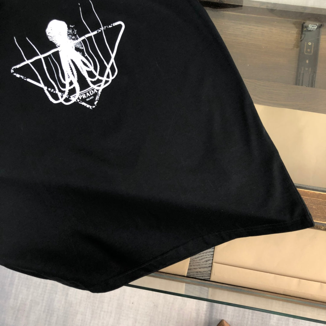 PRADA Octopus Ink Triangle Logo T-Shirt | SS Collection | Sizes S–XL