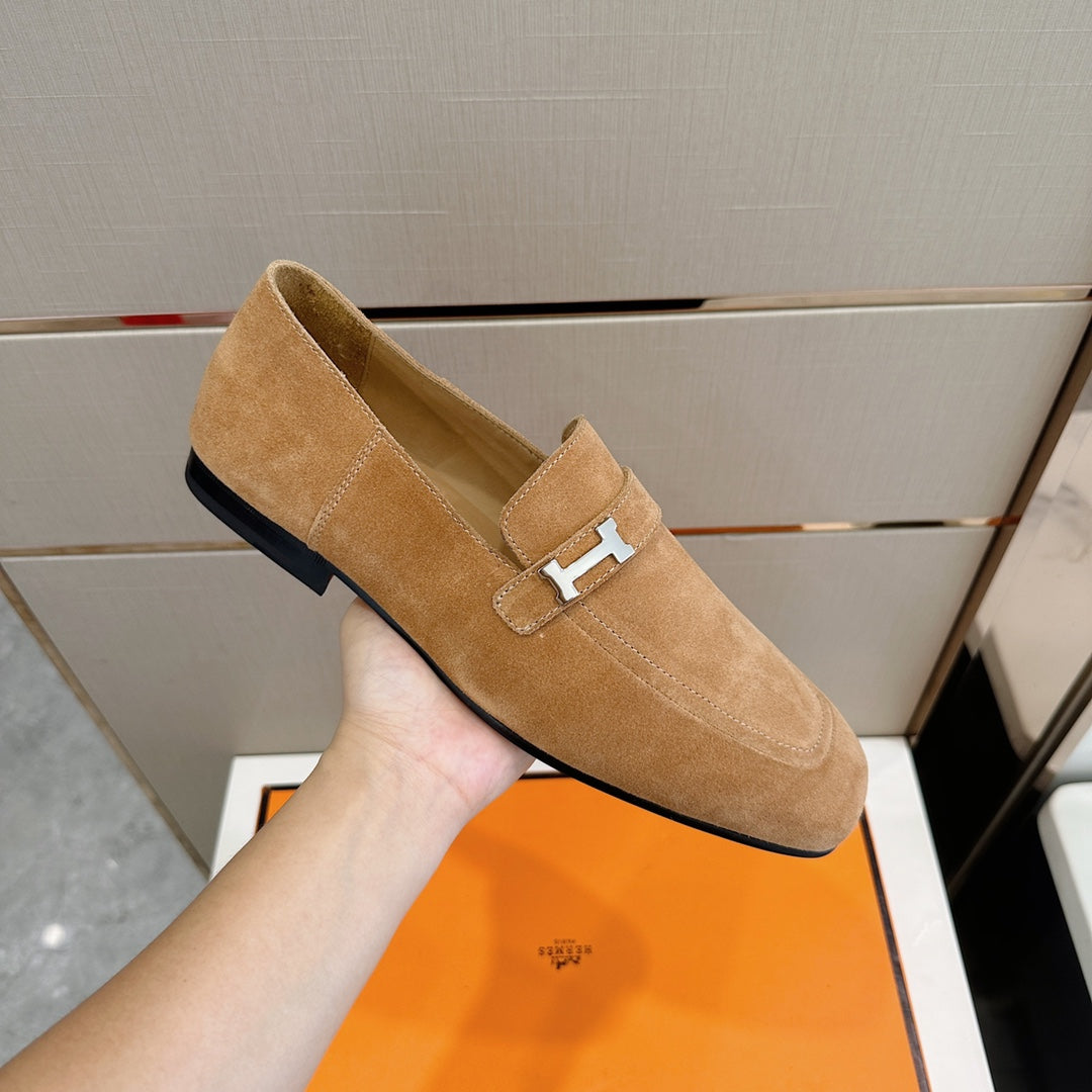 Hermès Loafers – Double H Buckle, Handmade Premium Leather Sole, Classic Gentleman Style