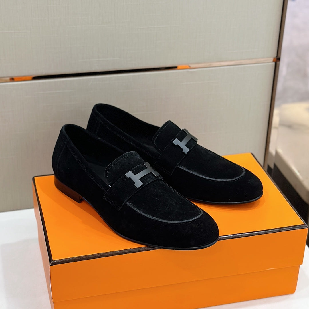 Hermès Loafers – Double H Buckle, Handmade Genuine Leather Sole, Elegant Gentleman Style