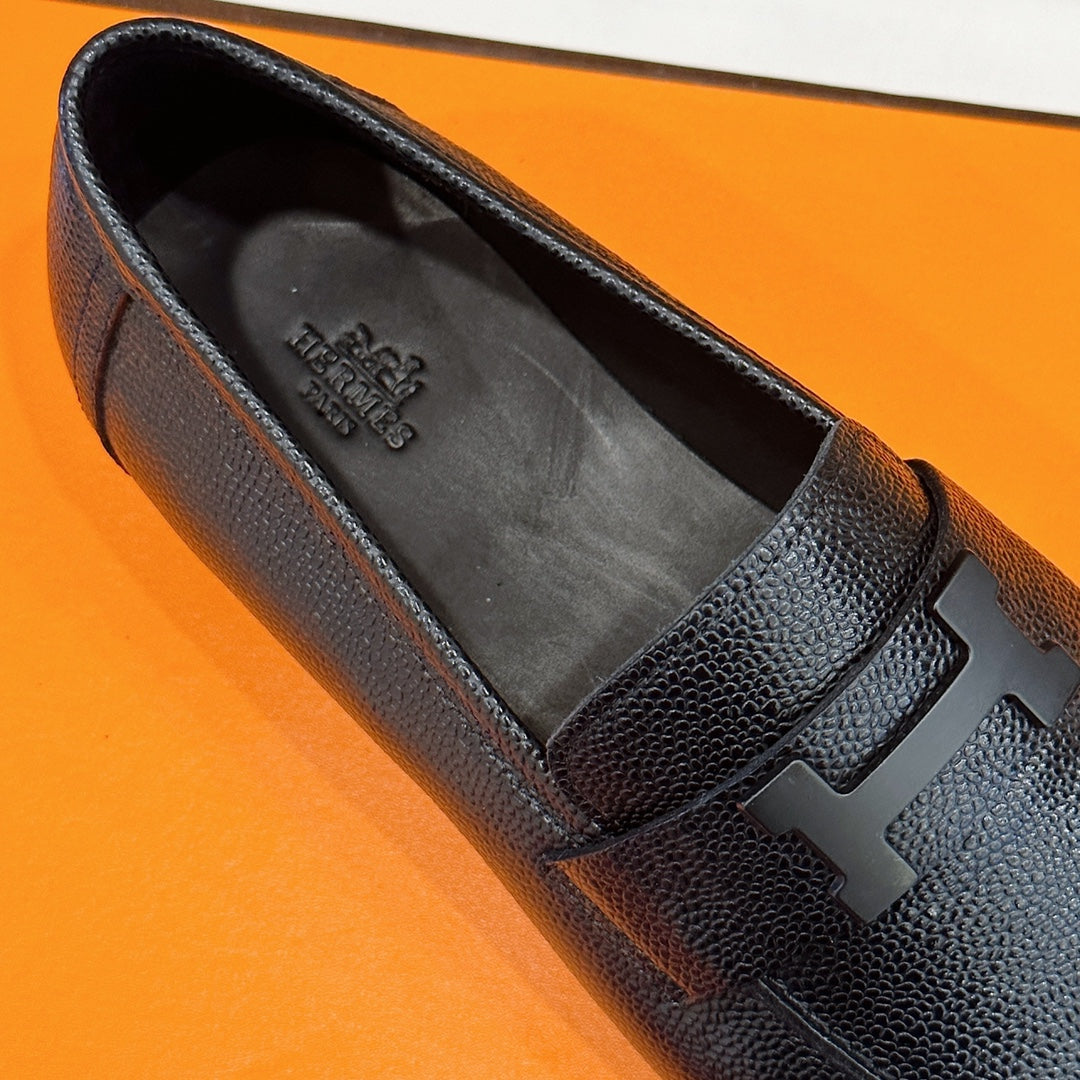 Hermès Loafers – Double H Buckle, Handmade Genuine Leather Sole, Elegant Gentleman Style