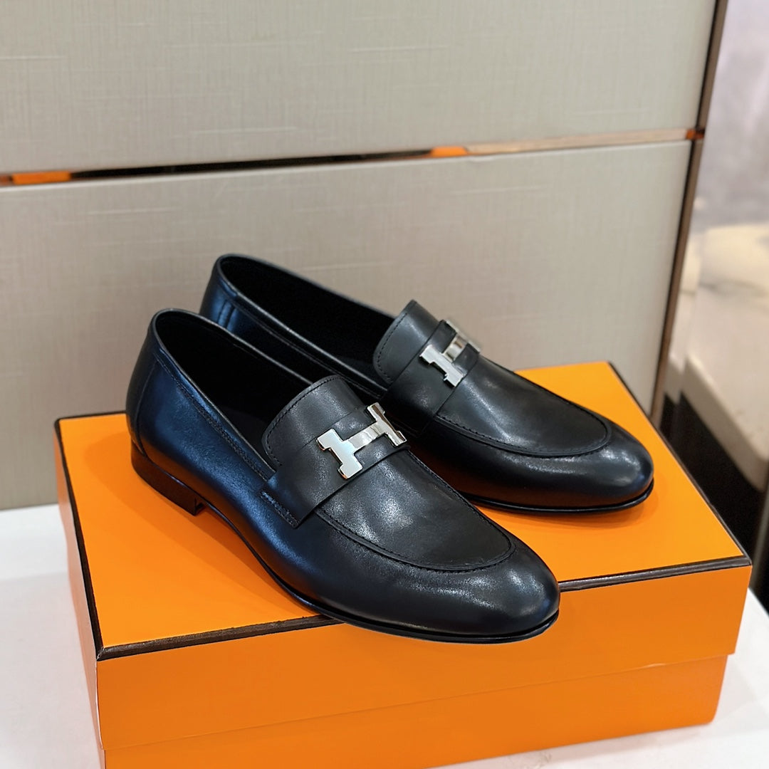 Hermès Loafers – Double H Buckle, Handmade Genuine Leather Sole, Elegant Gentleman Style
