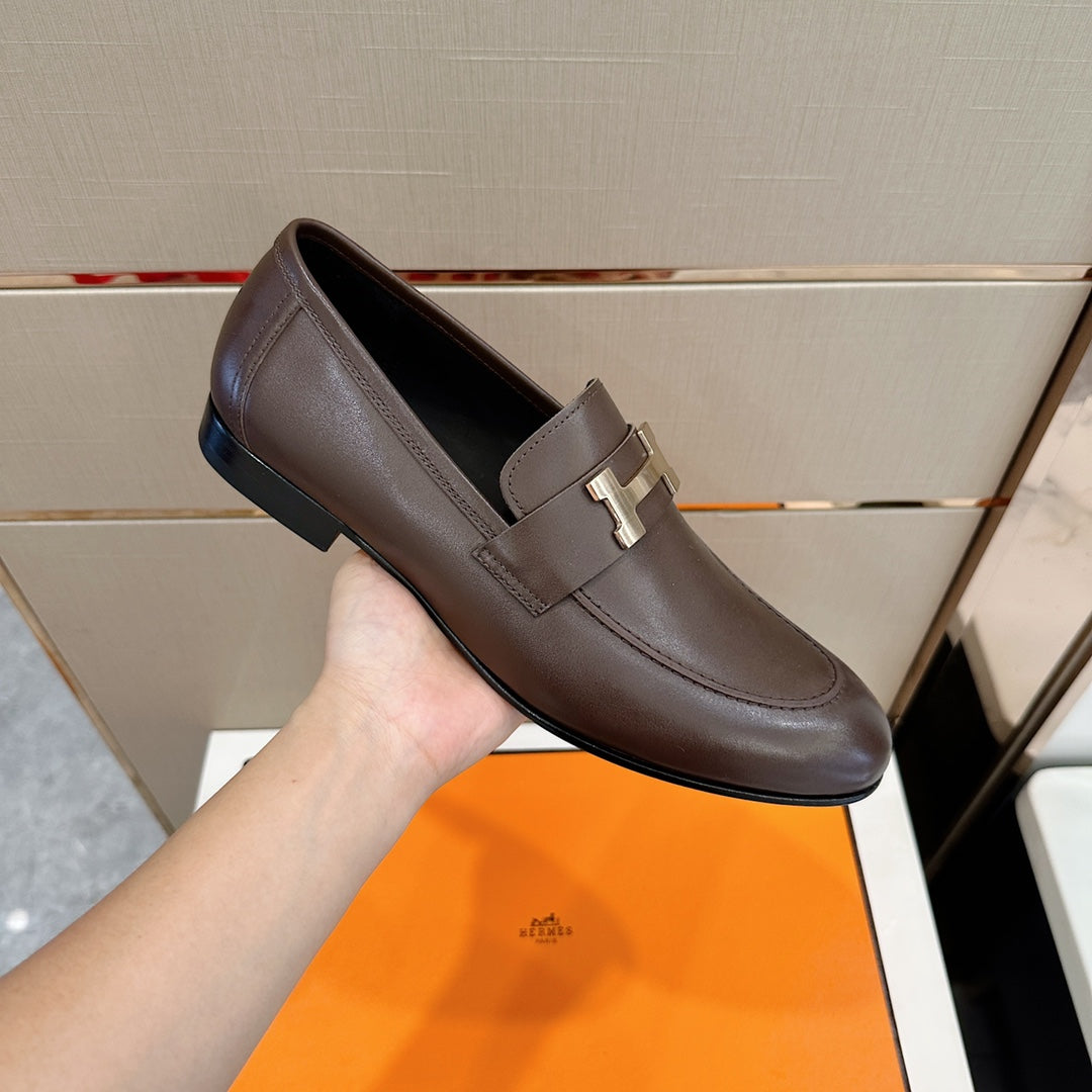 Hermès Loafers – Double H Buckle, Handmade Genuine Leather Sole, Elegant Gentleman Style